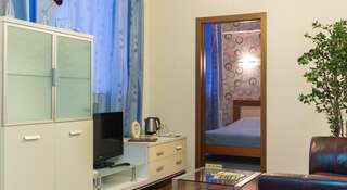 Гостиница Уют Сургут Двухместный номер "Комфорт" с 1 кроватью и душем-2